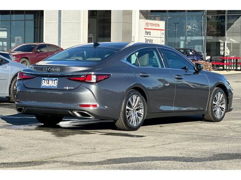 Used 2019 Lexus ES 350 image 4