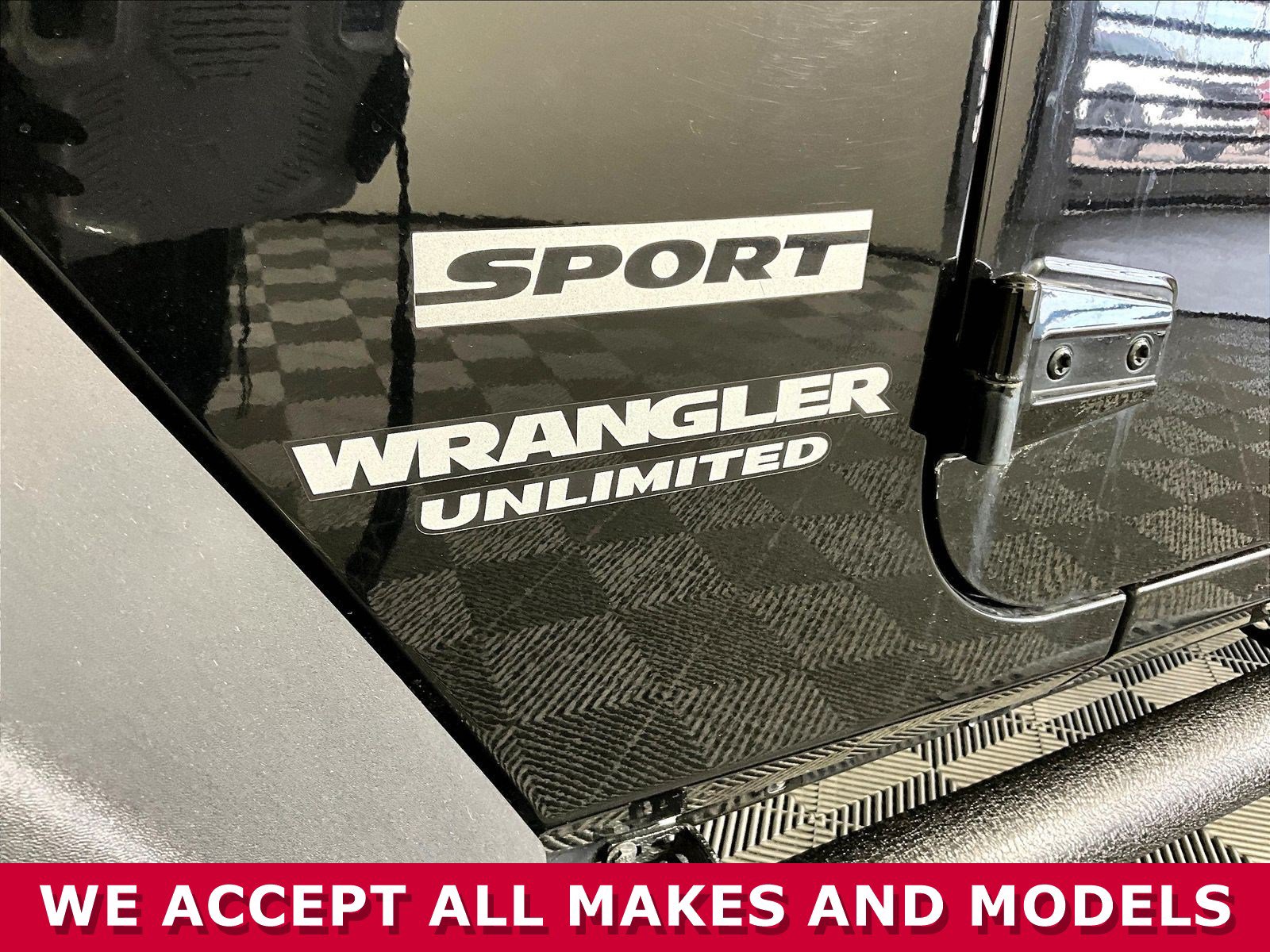Used 2013 Jeep Wrangler Unlimited Sport AWD/4WD image 21