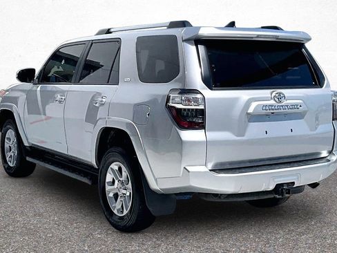 Used 2019 Toyota 4Runner SR5 Premium AWD/4WD image 5