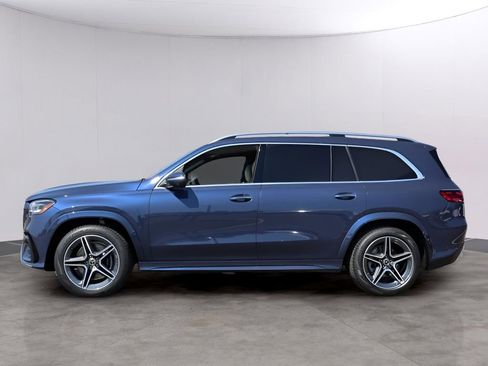 Used 2026 Mercedes-Benz GLS 450 4MATIC image 3