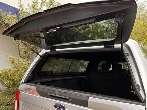 Used 2020 Ford F350 Lariat w/ Lariat Ultimate Package image 34