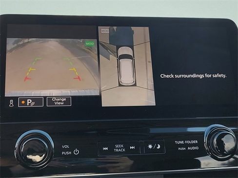 Used 2024 INFINITI QX80 Luxe w/ Cargo Package image 18