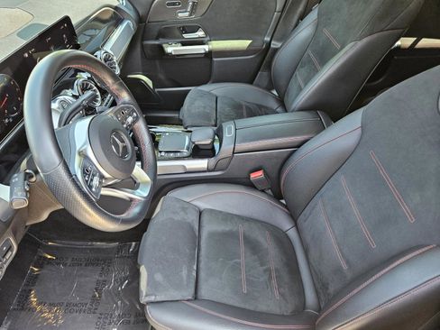 Certified 2023 Mercedes-Benz GLB 250 image 5