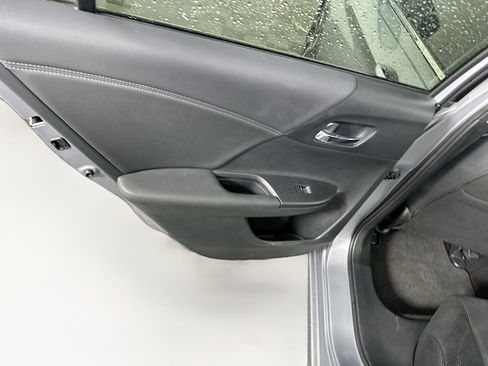 Used 2016 Honda Accord EX image 26