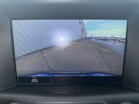 Used 2024 GMC Terrain SLT image 41