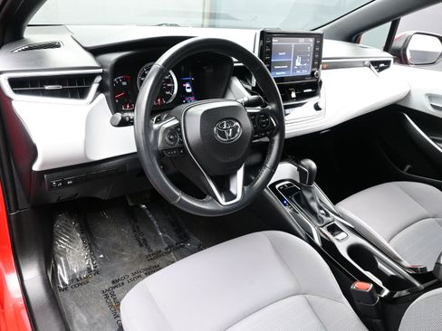 Used 2021 Toyota Corolla SE w/ Carpet Mat Package (TMS) image 12