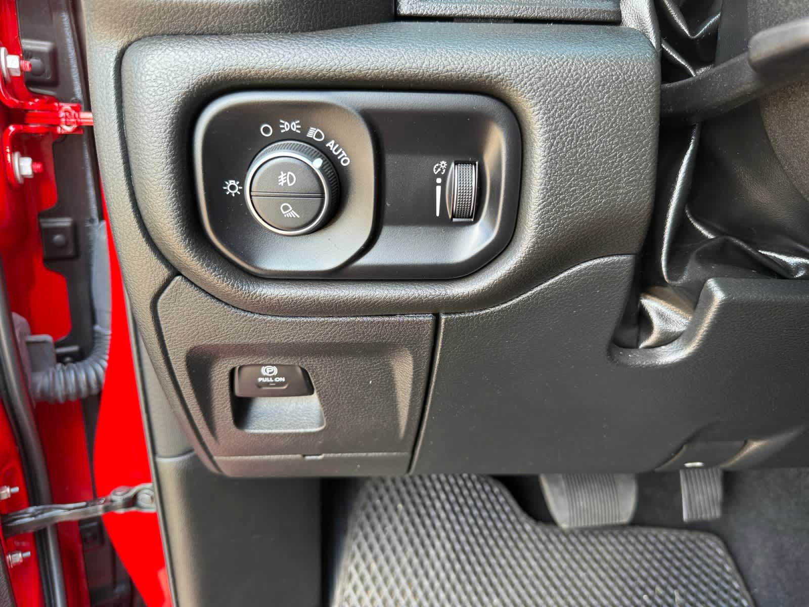 Used 2025 RAM 1500 Tradesman w/ Night Edition AWD/4WD image 24