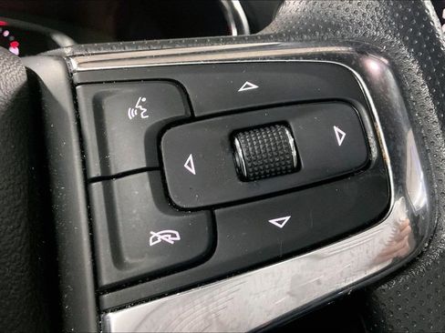 Used 2023 Chevrolet Blazer LT w/ Driver Confidence Package image 15