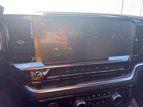 Used 2024 GMC Sierra 1500 Elevation image 20