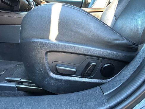 Used 2023 MAZDA CX-30 AWD 2.5 S w/ Premium Package image 24