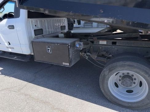 Used 2019 Ford F550 4x4 Regular Cab Super Duty image 26