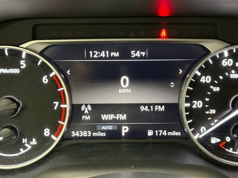 Used 2023 Nissan Rogue SV AWD/4WD image 13