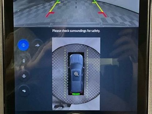 Used 2024 Ford Expedition Max Limited image 19