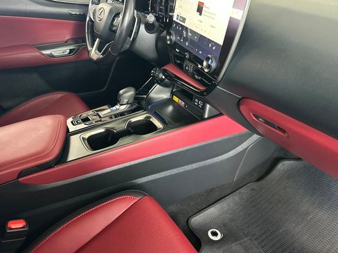 Used 2024 Lexus NX 350h AWD w/ Vision Package image 13
