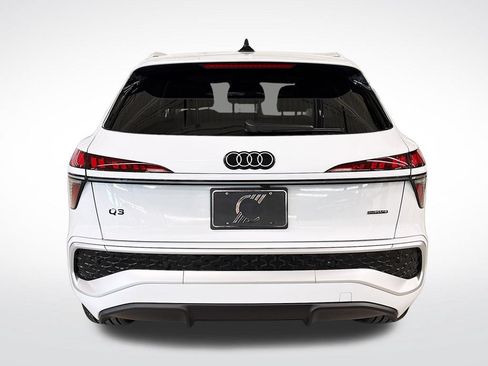 Used 2026 Audi Q3 quattro 2.0T AWD/4WD image 4