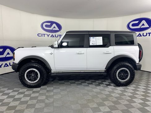 Used 2023 Ford Bronco Outer Banks w/ Sasquatch Package image 6