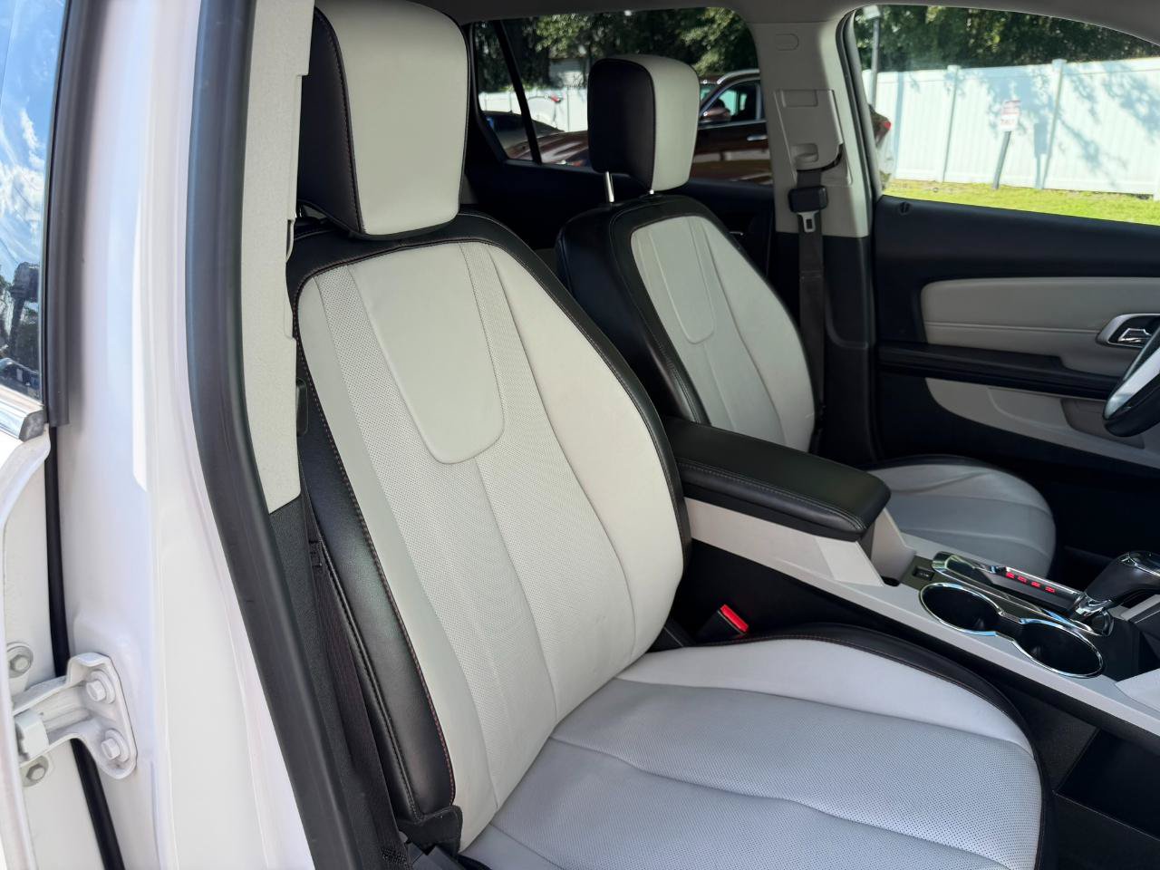 Used 2017 GMC Terrain SLT w/ Open Road Package FWD image 49