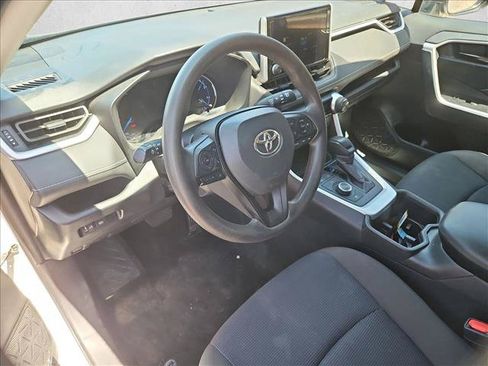 Used 2024 Toyota RAV4 LE AWD/4WD image 12