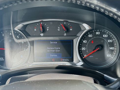 Used 2022 Chevrolet Equinox LT FWD image 11