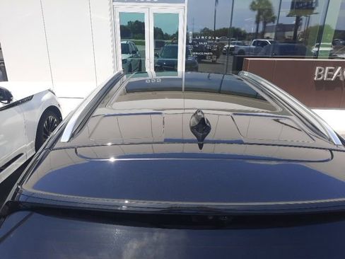 Used 2023 Buick Envision Avenir AWD/4WD image 5