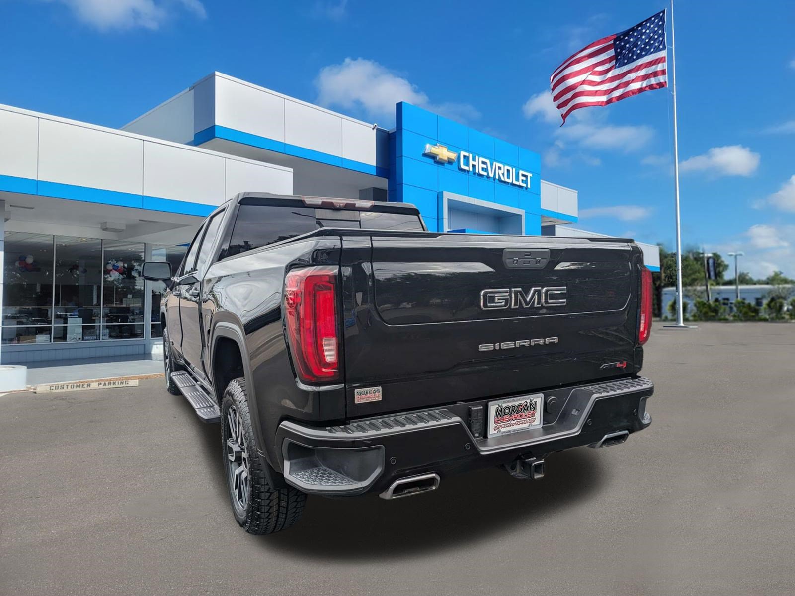 Used 2020 GMC Sierra 1500 AT4 w/ AT4 Premium Package AWD/4WD image 5