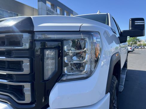 Used 2021 GMC Sierra 3500 AT4 w/ Gooseneck/5TH Wheel Package AWD/4WD image 9