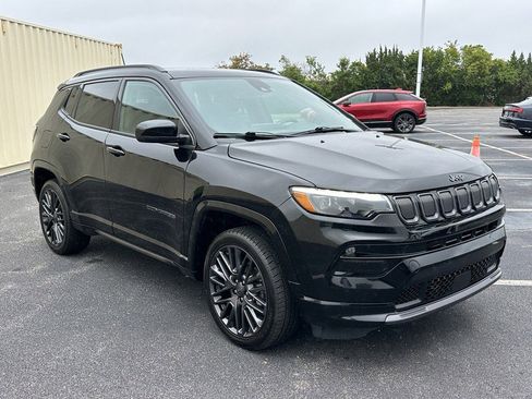 Used 2022 Jeep Compass High Altitude image 3