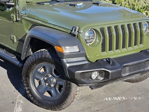 Used 2021 Jeep Wrangler Unlimited Sport image 5