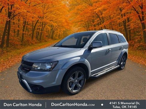 Used 2016 Dodge Journey Crossroad w/ Rear Seat Video Group I image 2