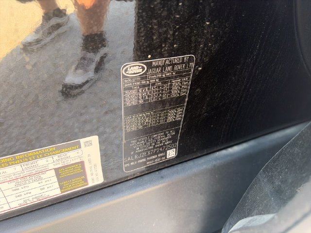 Used 2023 Land Rover Discovery S AWD/4WD image 31
