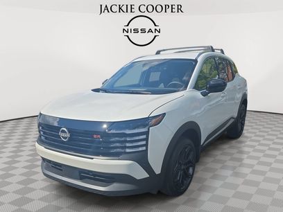 New 2026 Nissan Kicks SR w/ Cold Weather Package