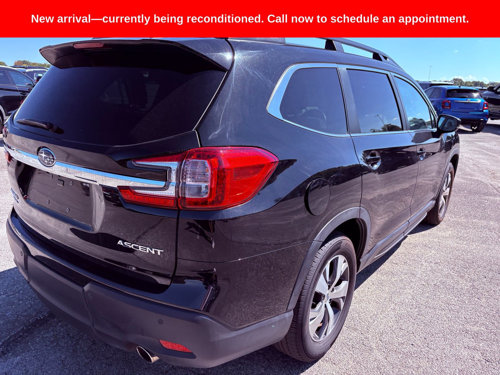 Used 2025 Subaru Ascent Premium AWD/4WD image 5