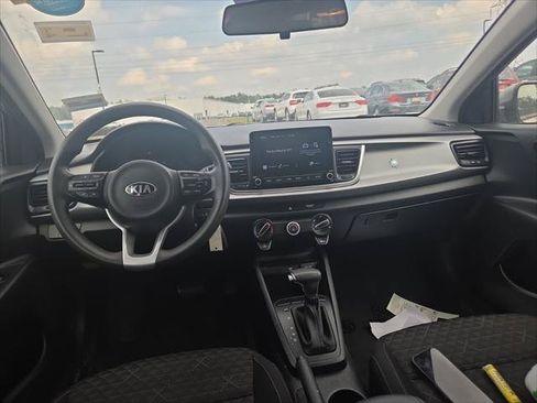 Used 2021 Kia Rio S FWD image 19