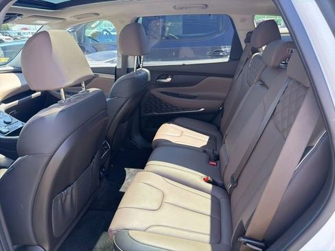 Used 2023 Hyundai Santa Fe Limited AWD/4WD image 7