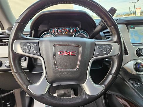 Used 2019 GMC Yukon SLT w/ Premium Edition image 24