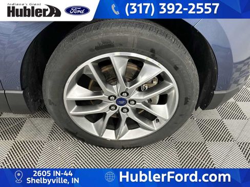 Used 2018 Ford Edge Titanium w/ Equipment Group 301A AWD/4WD image 10