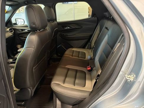 Used 2024 Chevrolet TrailBlazer ACTIV w/ Convenience Package AWD/4WD image 15