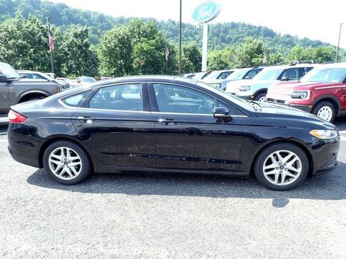 Used 2016 Ford Fusion SE FWD image 7