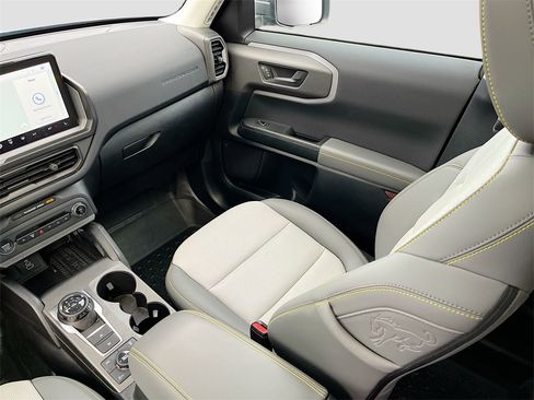 Used 2025 Ford Bronco Sport Badlands w/ Sasquatch Badlands Package image 23