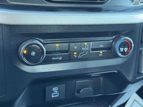 Used 2022 Ford F150 XLT w/ Trailer Tow Package image 18