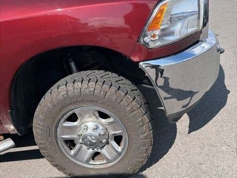 Used 2016 RAM 2500 Tradesman w/ Chrome Appearance Group image 17