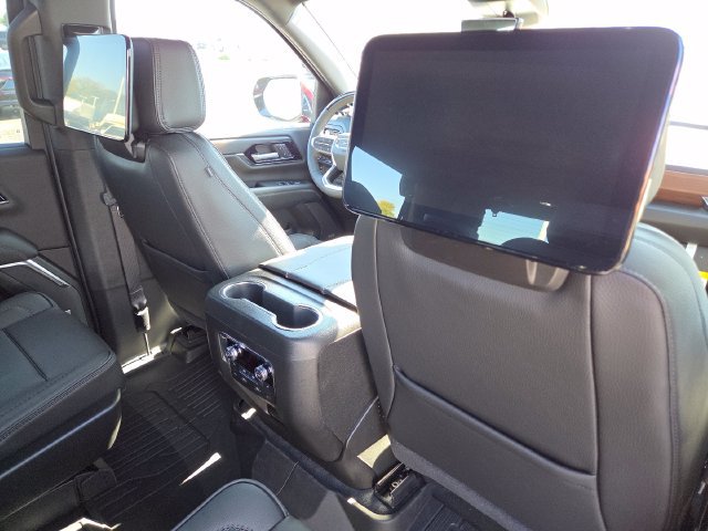 New 2026 GMC Yukon Denali w/ Denali Reserve Package AWD/4WD image 26