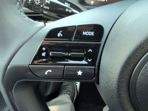 New 2026 Hyundai Elantra SEL Sport image 18