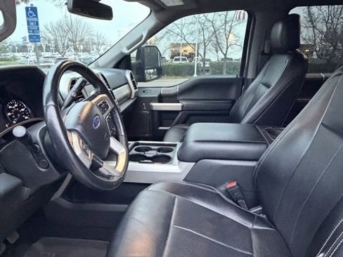 Used 2021 Ford F250 Lariat image 8