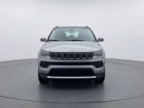 Used 2025 Jeep Compass Limited image 2