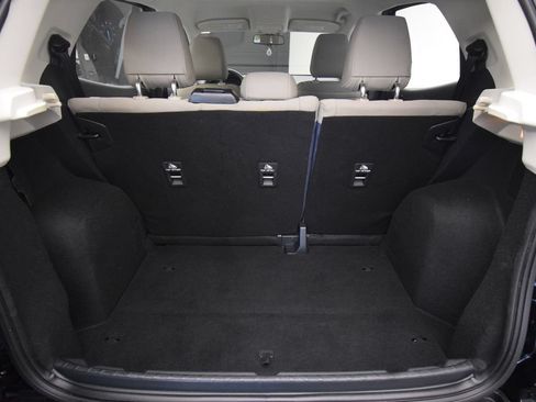 Used 2022 Ford EcoSport S AWD/4WD image 29