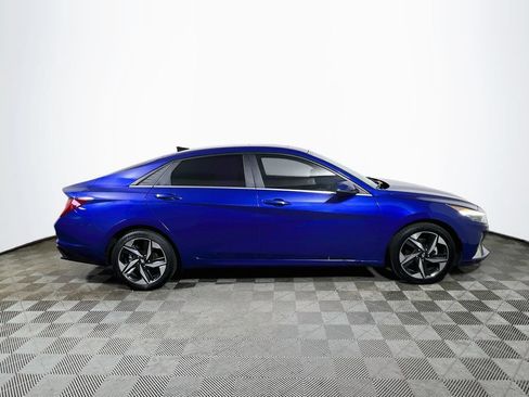 Used 2021 Hyundai Elantra SEL w/ Convenience + Premium Package FWD image 8