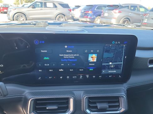 Used 2024 Ford Mustang GT Premium image 18