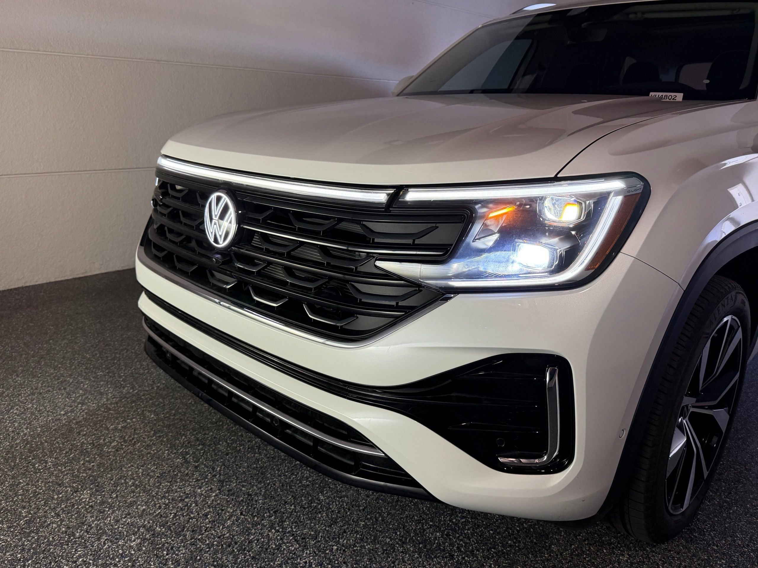 New 2025 Volkswagen Atlas SEL Premium R-Line AWD/4WD image 55
