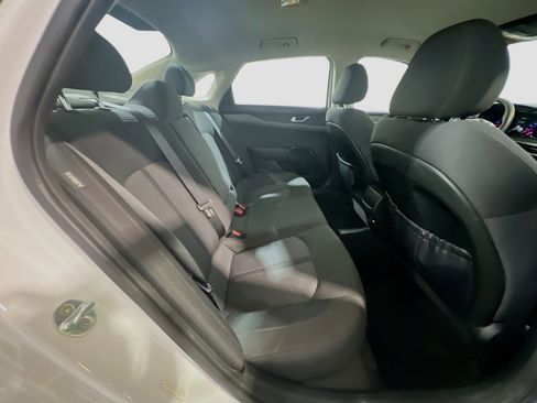 Used 2023 Kia K5 LXS FWD image 18